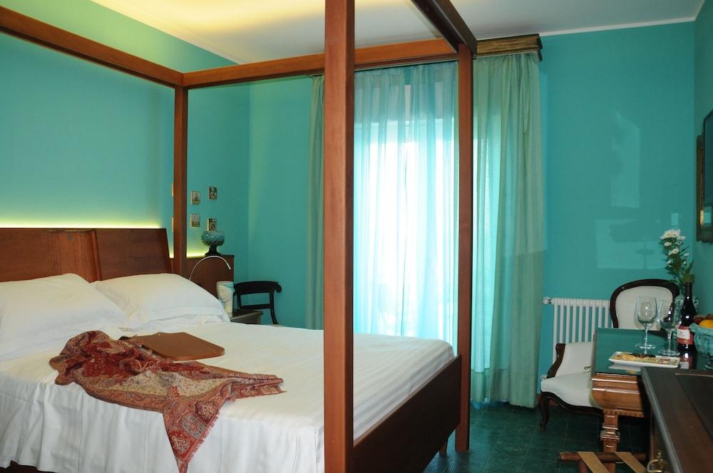 Hotel Palladio Giardini Naxos Ngoại thất bức ảnh