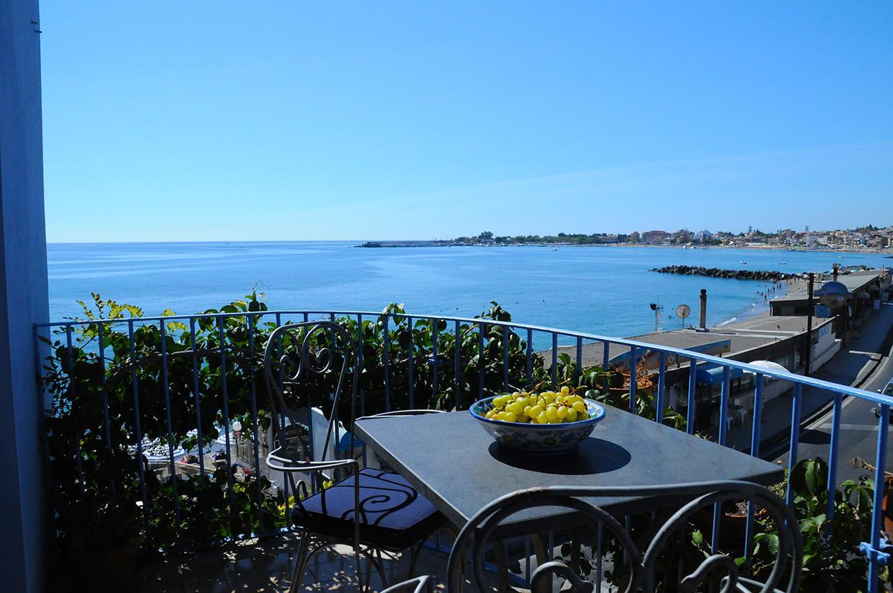 Hotel Palladio Giardini Naxos Ngoại thất bức ảnh