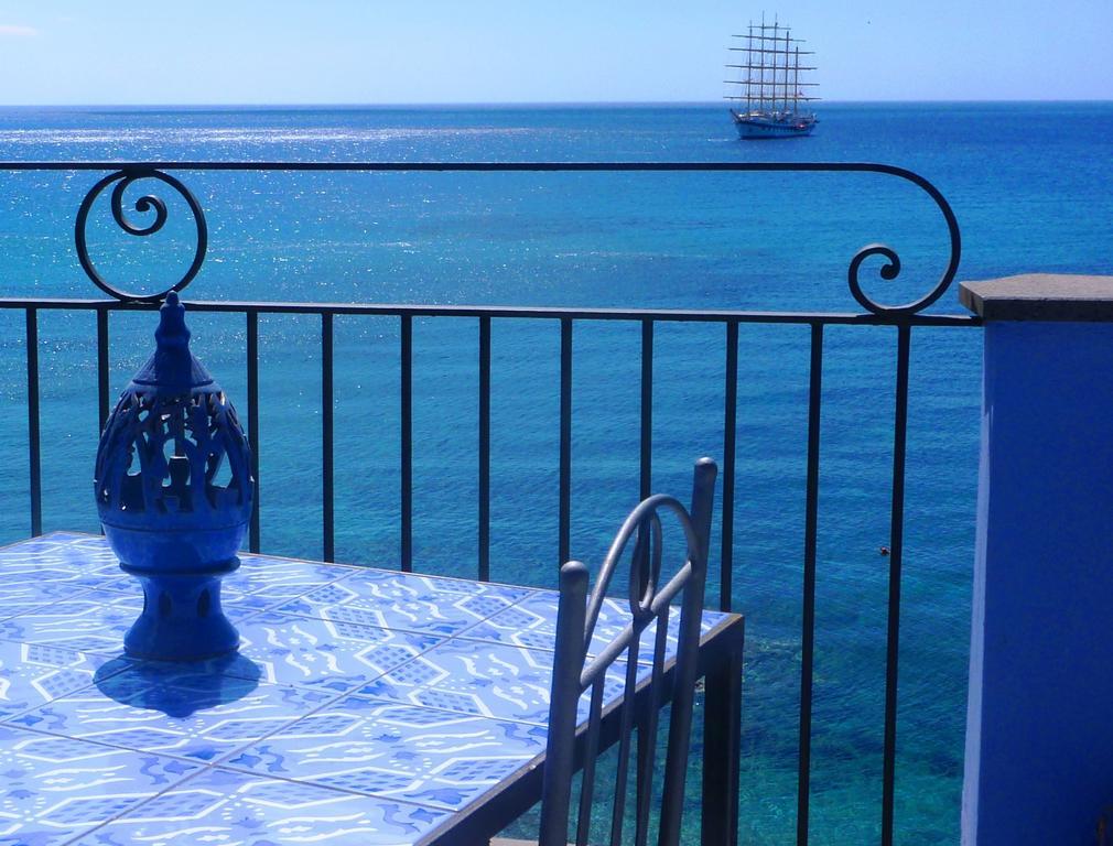 Hotel Palladio Giardini Naxos Ngoại thất bức ảnh